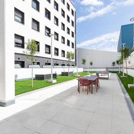 Micampus Xaudaro Student Residence Madrid Luaran gambar