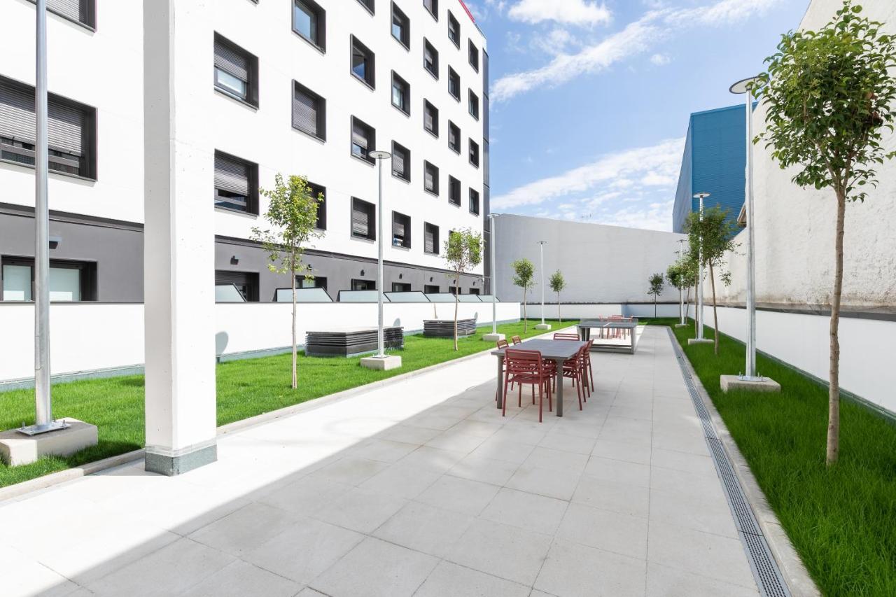 Micampus Xaudaro Student Residence Madrid Luaran gambar