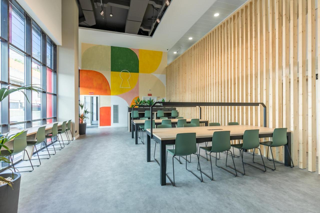 Micampus Xaudaro Student Residence Madrid Luaran gambar