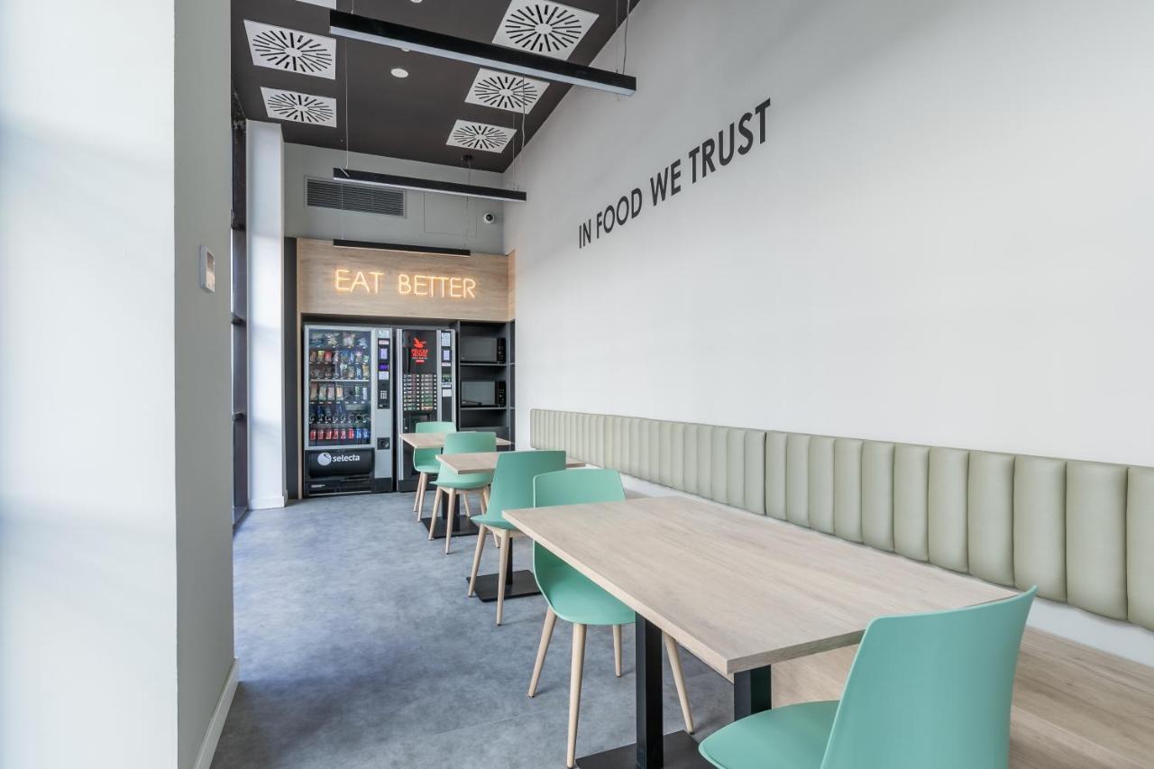 Micampus Xaudaro Student Residence Madrid Luaran gambar